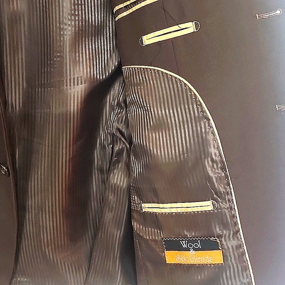 Bertolini Wool and Silk Blend - Picture 3 of 7